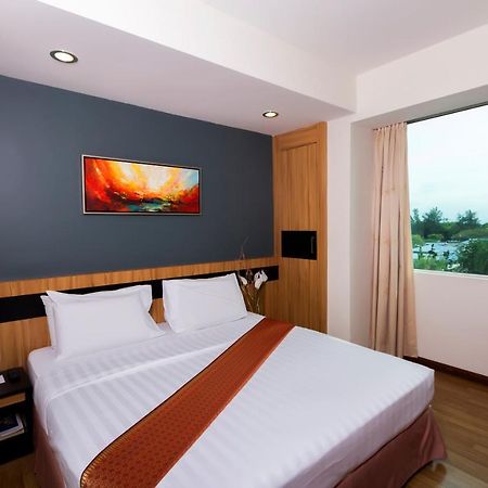 Mariner Hotel Labuan Eksteriør bilde