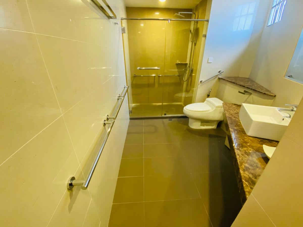Mariner Hotel Labuan Eksteriør bilde